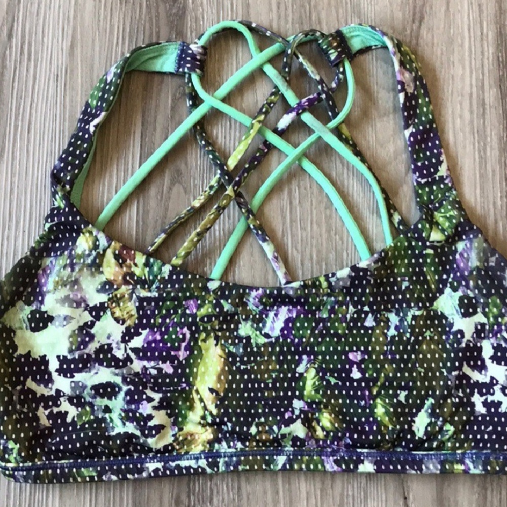 Lulu lemon wild and free bra size 6